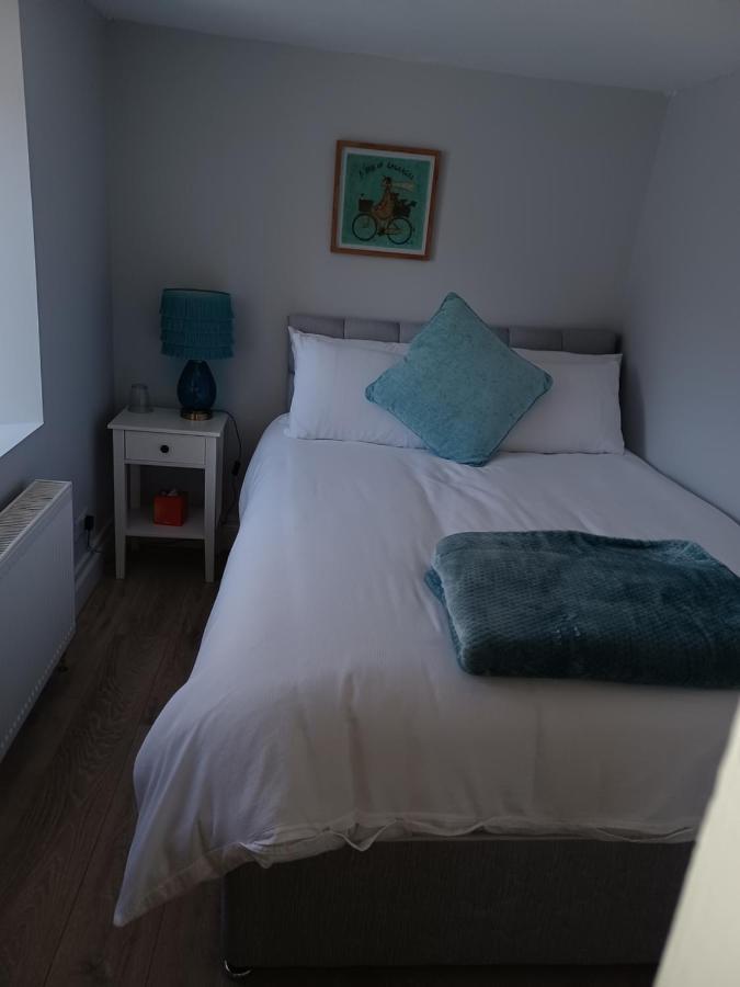 Kents Guesthouse Accommodation Kilmacthomas Eksteriør bilde